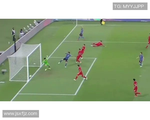 南京羽毛球队在世界杯预选赛中的团队协作表现分析与点评